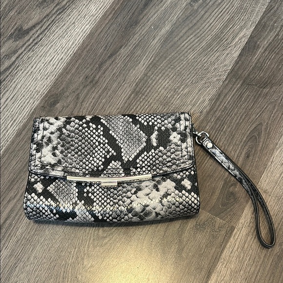 Aldo Black and Gray Clutch with Snakeskin Texture - Picture 1 of 6